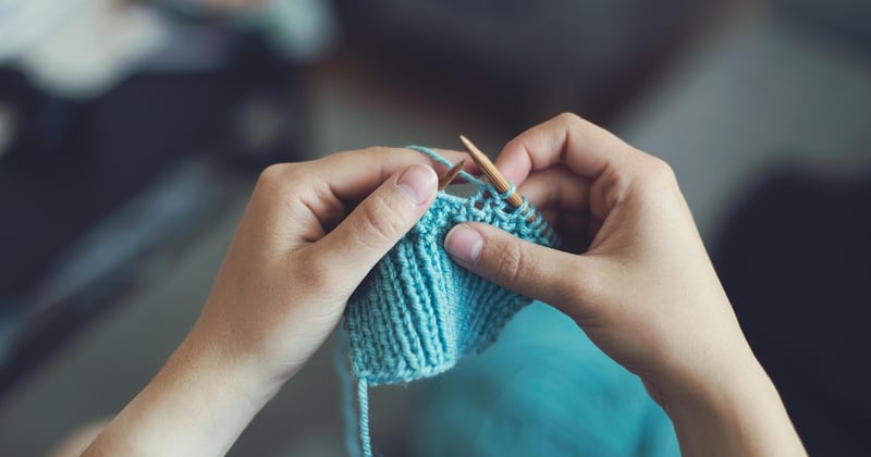 Tailleur féminin réinventé : les créateurs osent la métamorphose